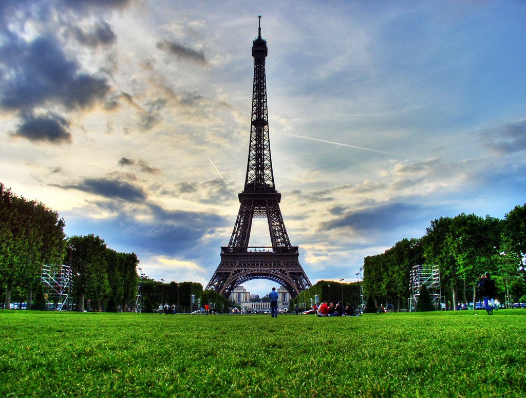Amazing Europe: Paris, Amsterdam & Brussels