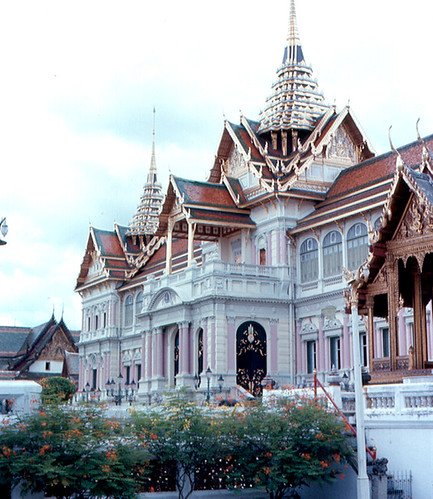 Bangkok, Chiang Mai & Phuket Grand Tour