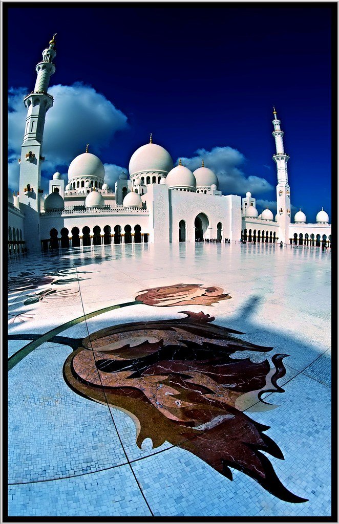 Formula 1 Abu Dhabi Grand Prix Package